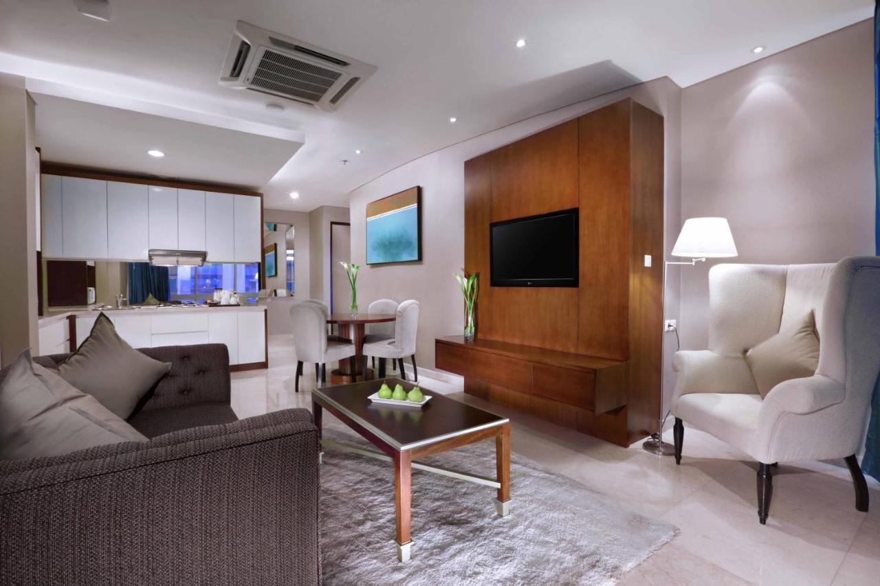 The Grove Suites By Grand Aston Cakarta Dış mekan fotoğraf