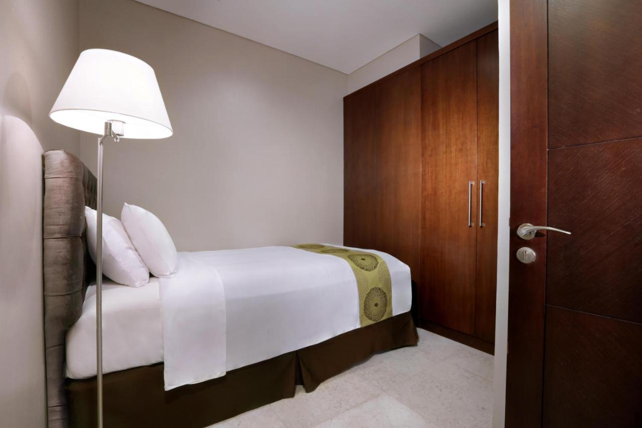 The Grove Suites By Grand Aston Cakarta Dış mekan fotoğraf