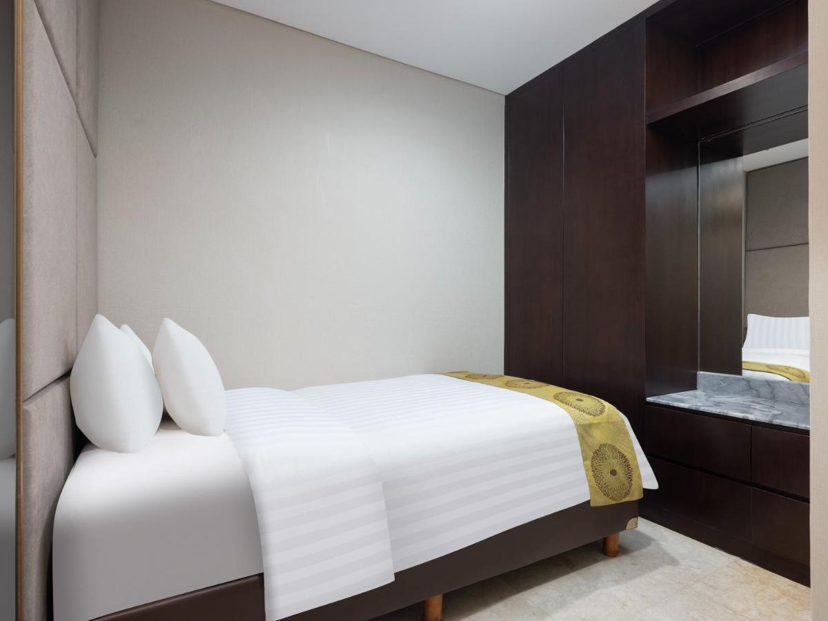 The Grove Suites By Grand Aston Cakarta Dış mekan fotoğraf