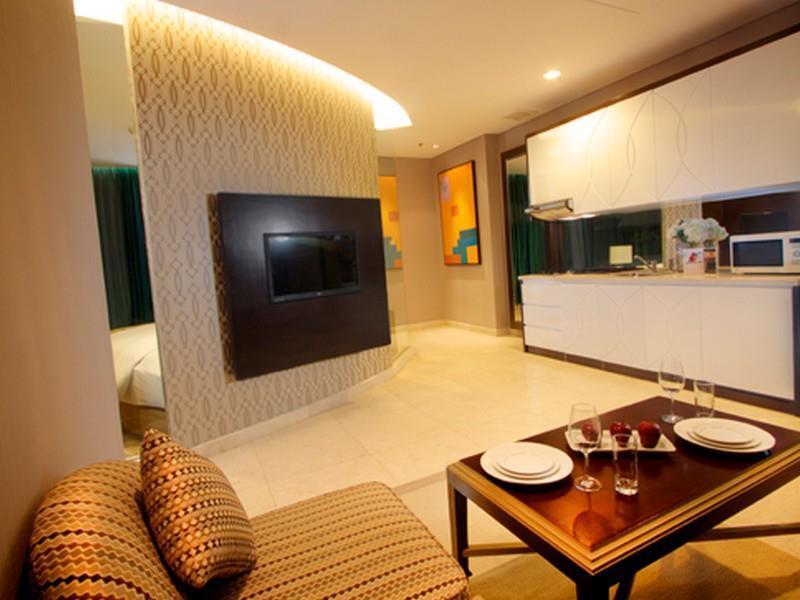 The Grove Suites By Grand Aston Cakarta Dış mekan fotoğraf